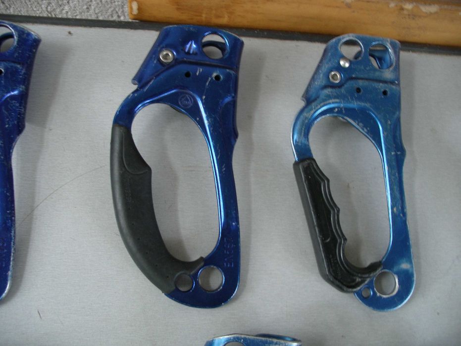 Самохвти   PETZL