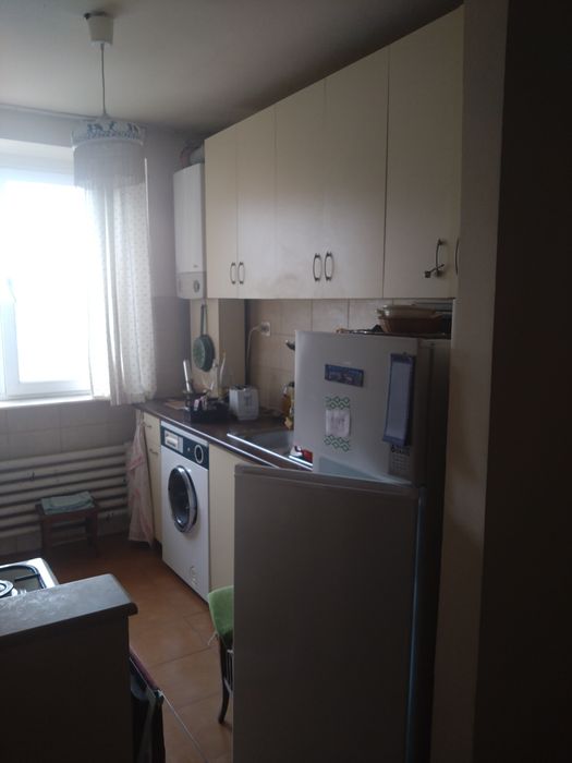 Apartament 2 camere semidecomandat