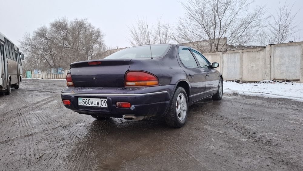 Chrysler Stratus 1999