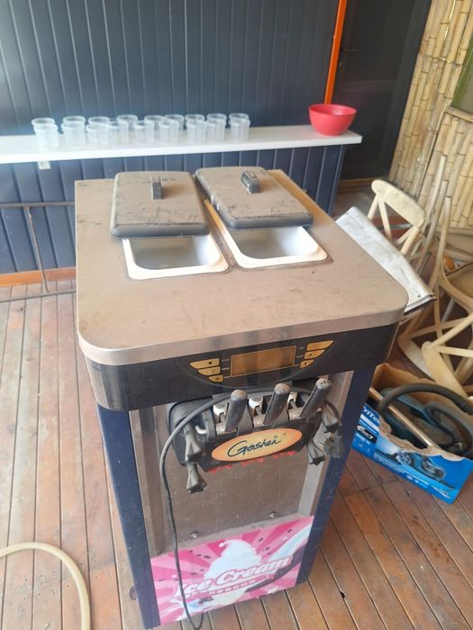 Продам аппарат мороженого б/у в отличном состоянии