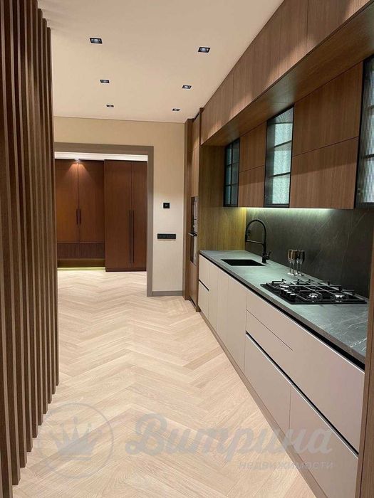 3 комнатная квартира Mirabad avenue, Госпиталка