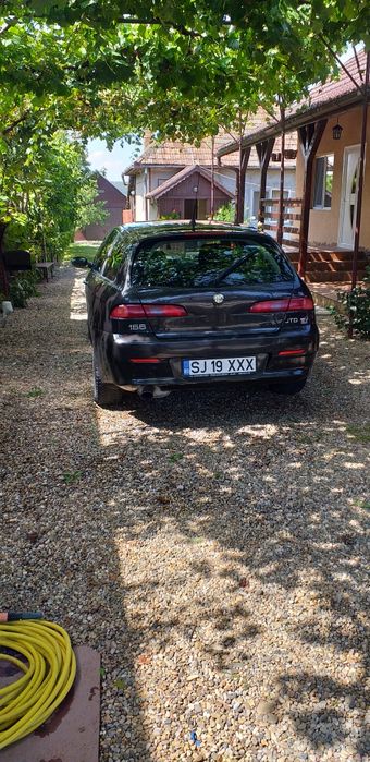 Vând Alfa Romeo 156