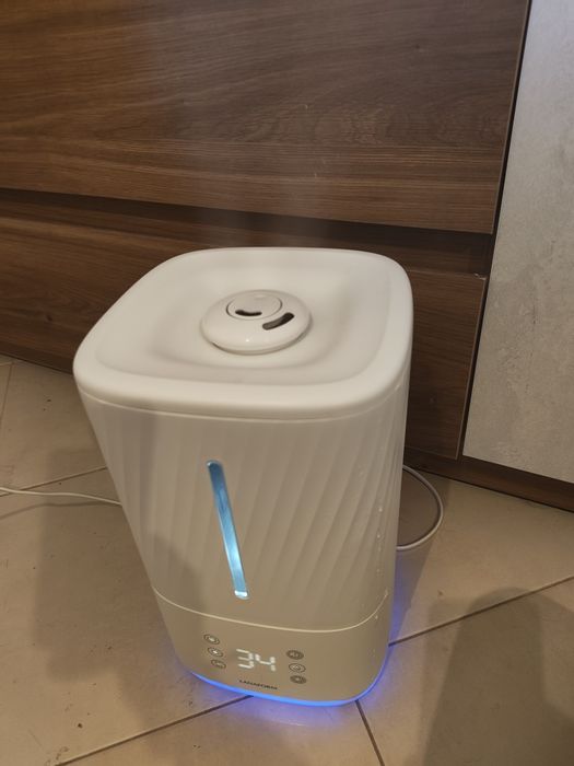 Air Humidifier/ овлажнител за въздух