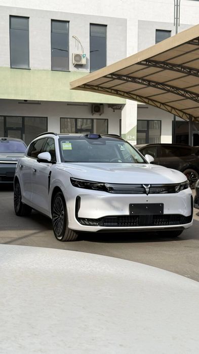 VOYAH FREE + 4WD Quankin самый фулл рестайлинг 2026