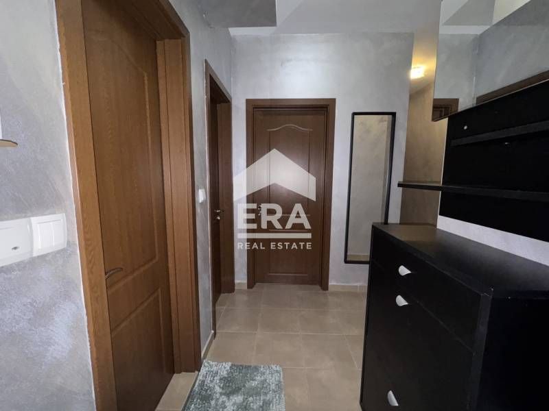 Продава се Четиристаен апартамент в Варна, Кайсиева градина - 97 кв.м за 2088 €/кв.м - Снимка #11