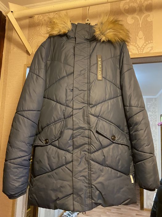 Продаю пуховик детский