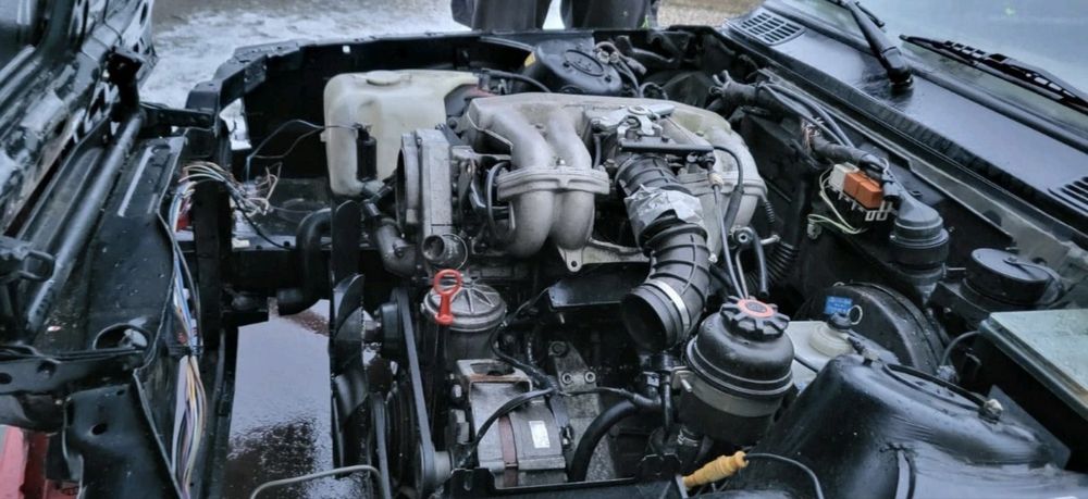 Dezmembrez e30 cabrio