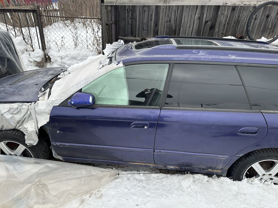 Продам машину субару легаси 2002