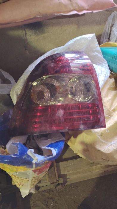 Продам от Приоры 2 зеркола