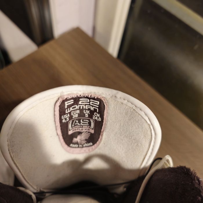 Boots Snowboard Salomon F22 Nr.38 EU