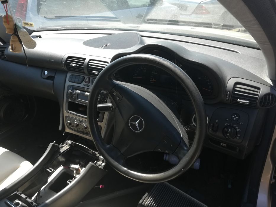 Мерцедес Е320 CDI на части!