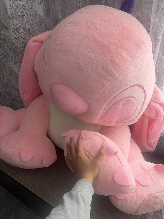 Голям розов Стич