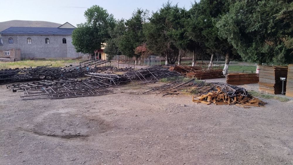 Metal sotiladi.Zavod narxida.Turli xil turdagi buyumlar yasab beramiz