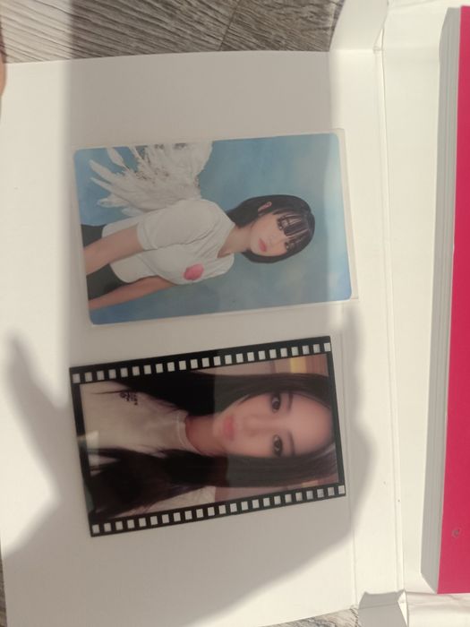 Kpop албум Unforgiven на Le Sserafim