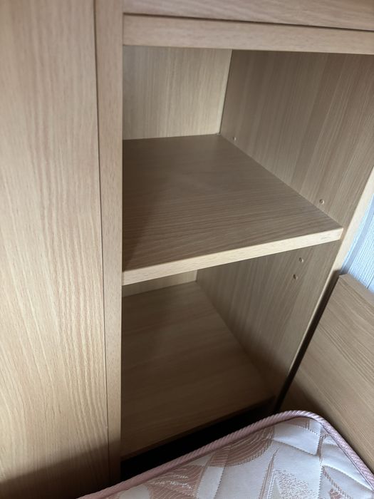 Двуетажно легло със секция