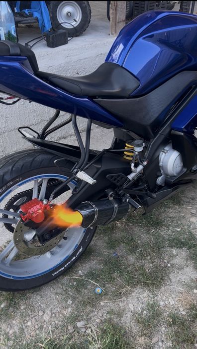 Yamaha yzf  r125