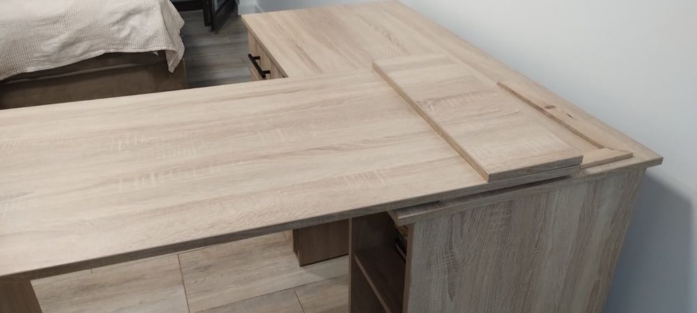 Разтегателно бюро