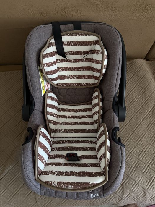 Продам автолюльку 0+