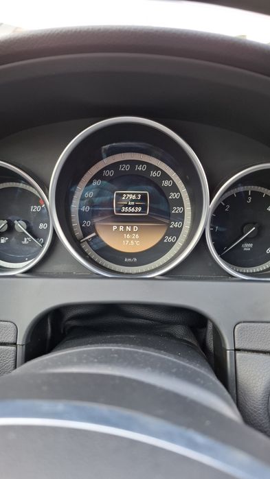 Mercedes-Benz C class w204