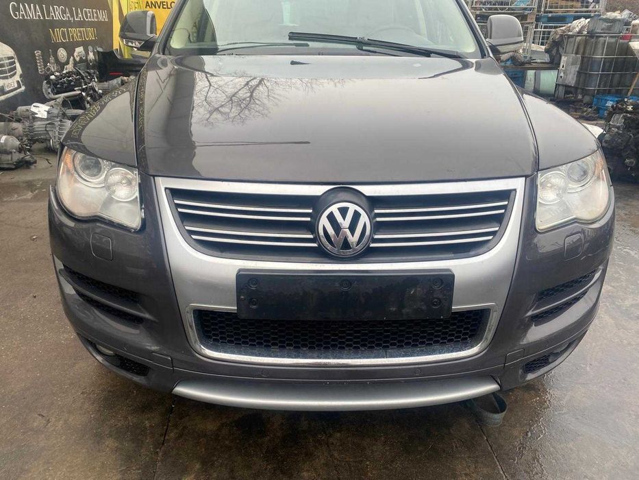 Dezmembrez Touareg 3.0d bks R-linne/bara fata r linne/far adaptiv/stop