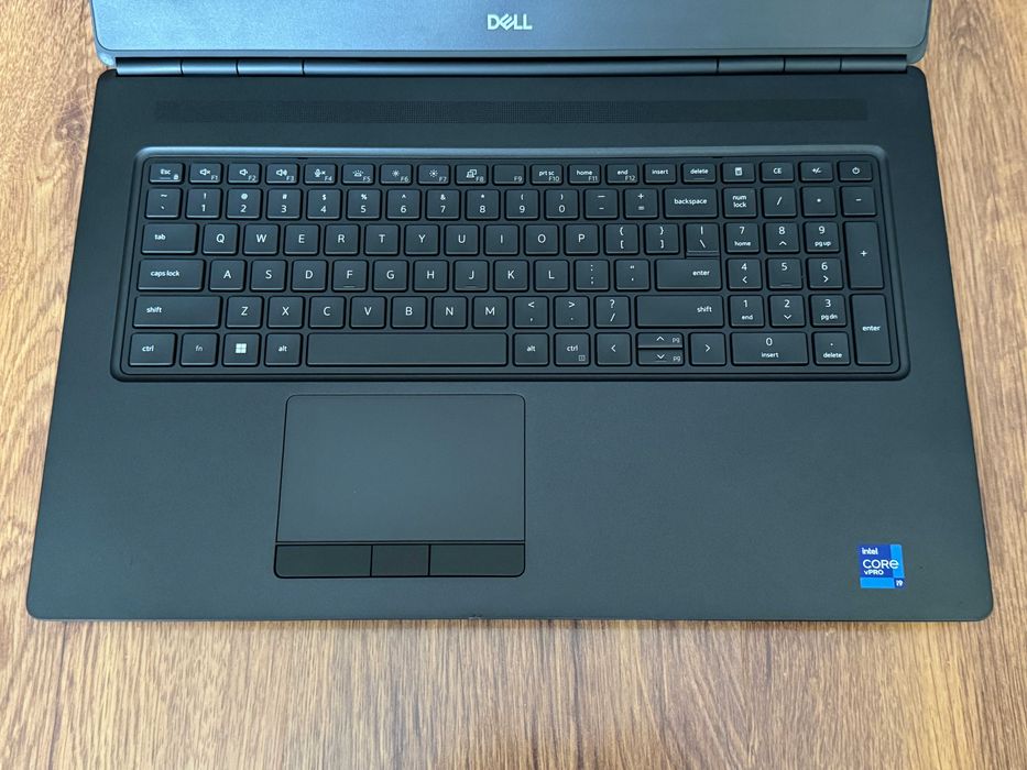 17.3' i9-11950H DELL Precision 7760 64GB DDR4/512GB NVMe/RTX A4000 8GB