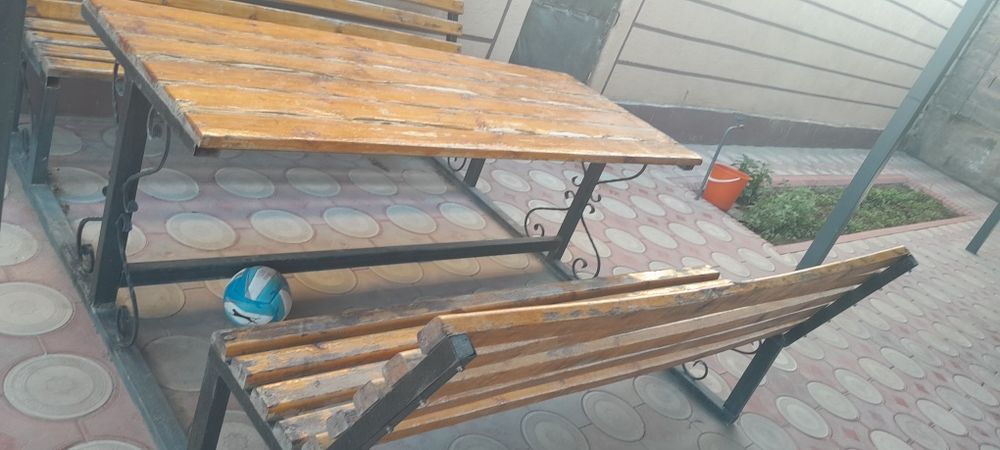 Жаздық стол сатылады