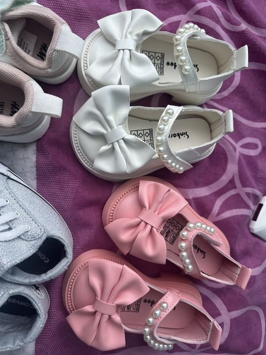 Лот обувки за момиче