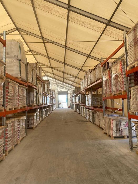 Стелажи за палета с дължина 11м редица земя + 2 нива за 36 европалети