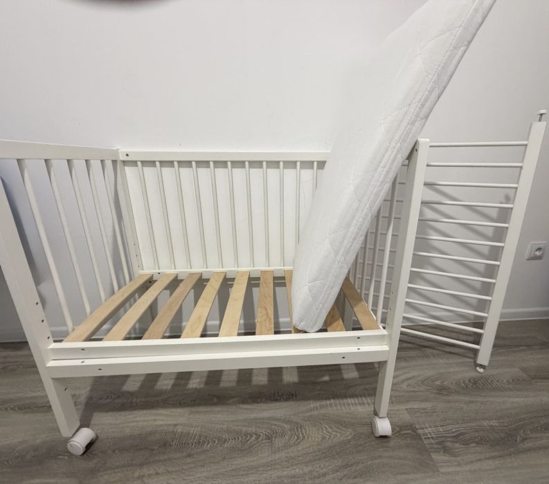 Продам кроватку детскую