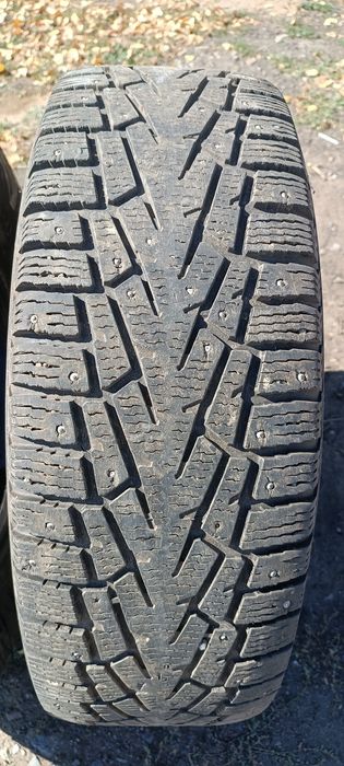 Продам 2 баллона 245х70х16