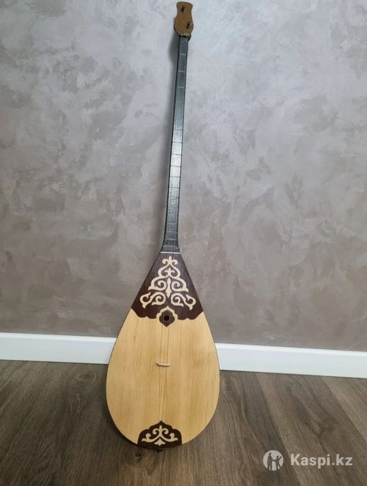 Продам новую домбру 48 см