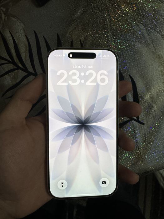 Iphone 17 vând sau schimb