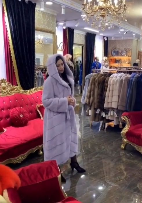 Продам норковую шубу