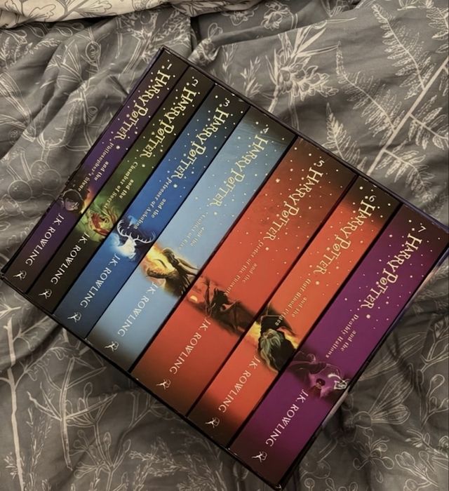Гаррр Поттер книги на английском