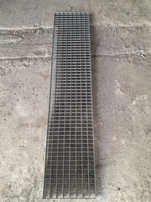 Trepte zincate stil Gretar pentru Scară metalice