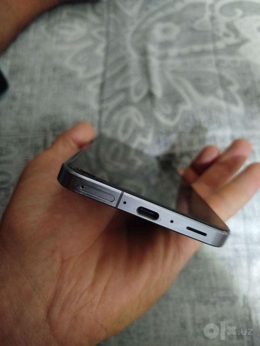 Samsung a56 5G. ...