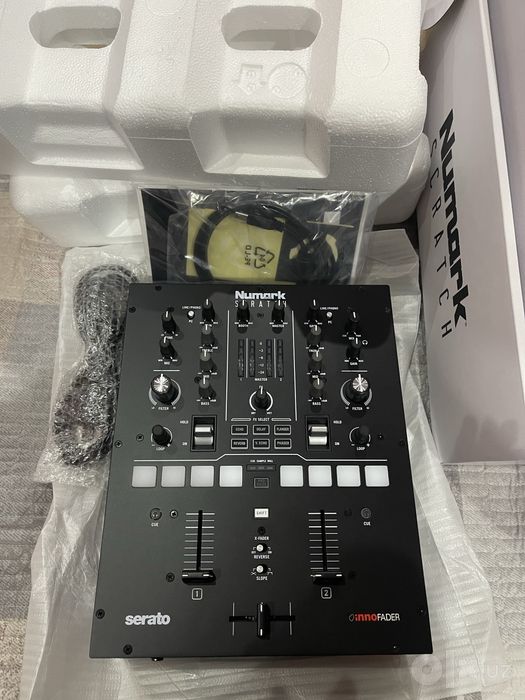 Numark Scratch Mixer