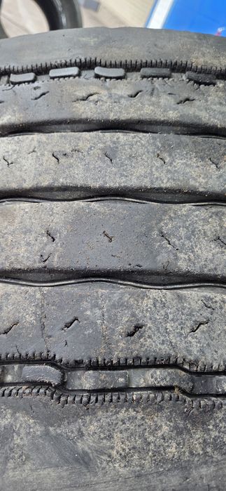 Шины грузовые б/у