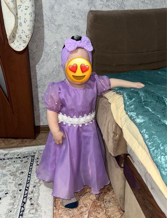 Платье нарядное на годик