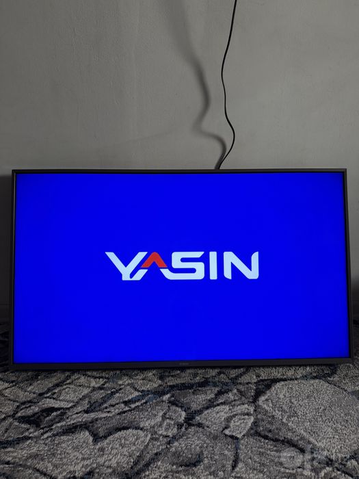 Televizor YASIN 43 dyuymli Srochna sotiladi