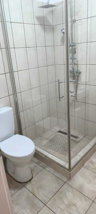 Închiriere apartament 3 camere