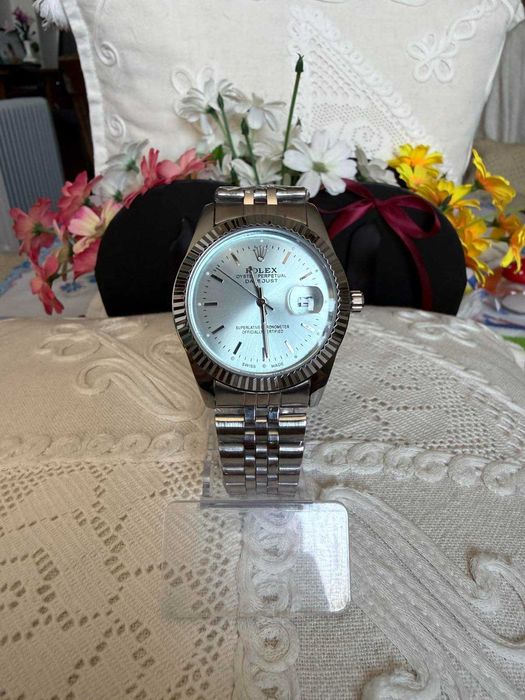 Часовник Rolex .
