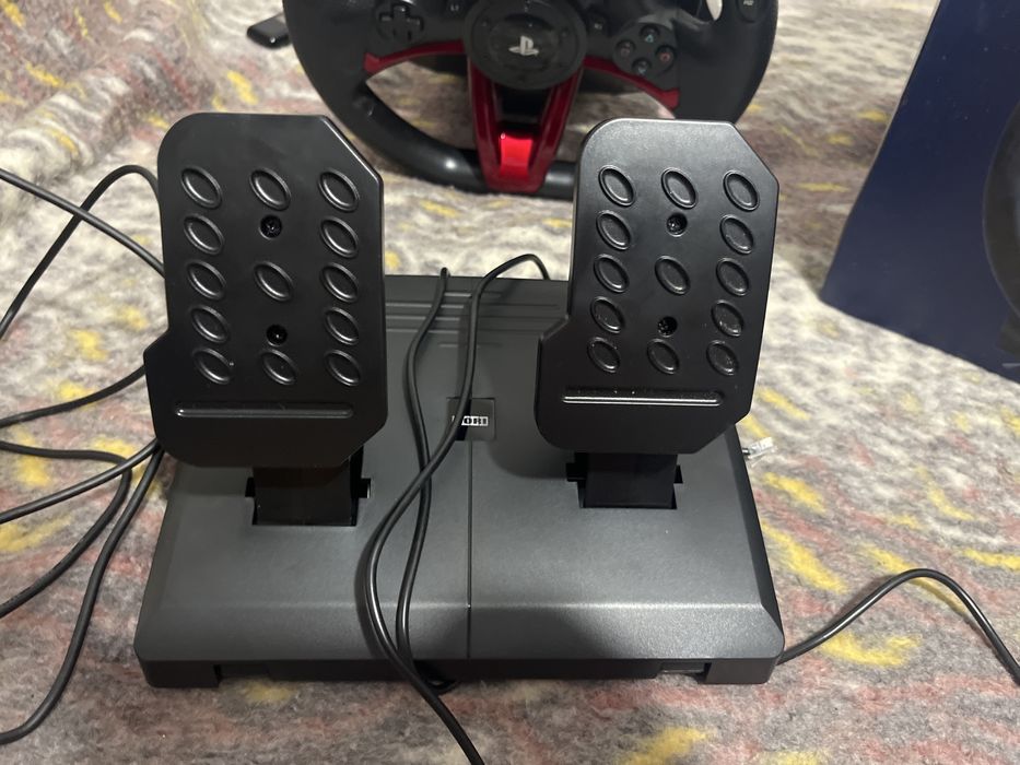 Hori wireless  RWA racing wheel apex ps4 волан и педали