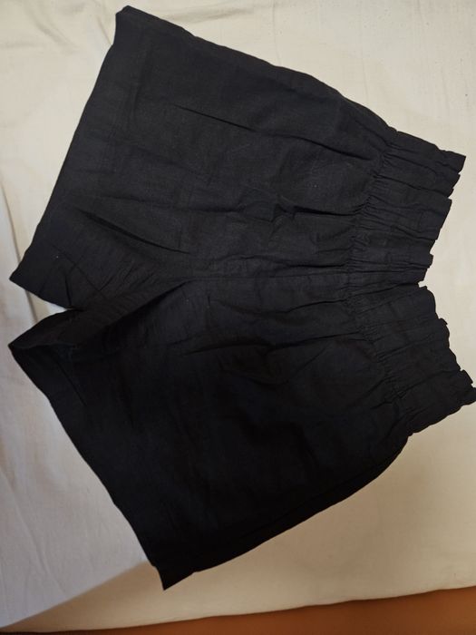 Pantaloni scurti negri - Esmara femei - marimea 34