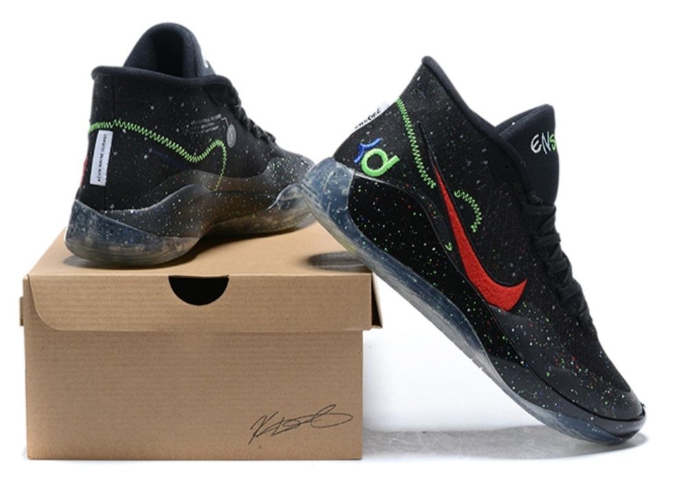 Продам кроссовки баскетбольные Nike