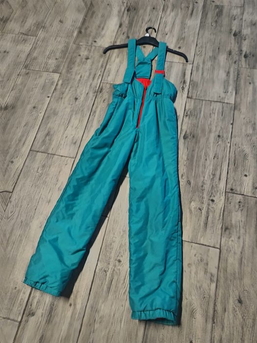 Pantaloni ski toate mărimile disponibile!se pot proba sau trimit colet
