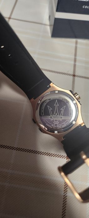 Продава се watch mazerati
