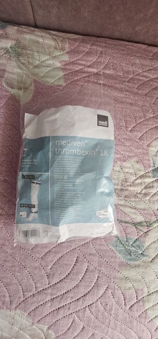 Продам компрессионные чулки