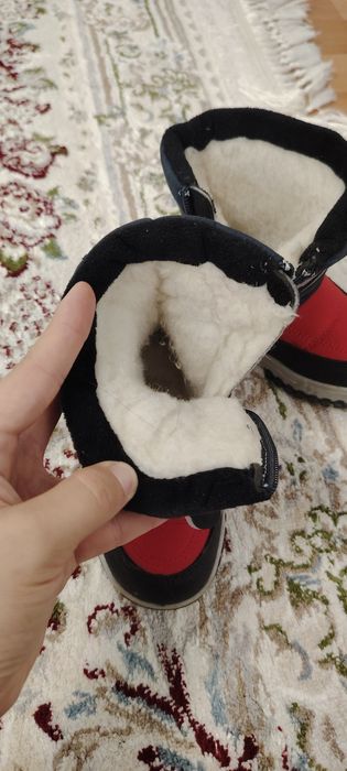 продам обувь детскую унисекс
