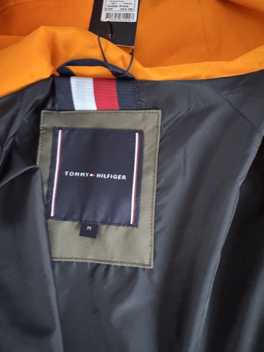 Tommy Hilfiger яке, Ново,  Водоотблъскващо, отговаря на XL